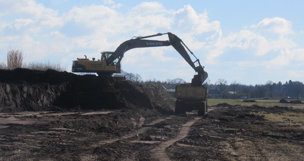 Duizenden kuub aan grond verplaatst voor Kloosterveen-Groeit (Video)