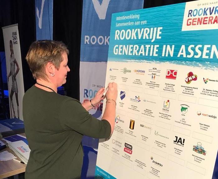 Assen tekent voor rookvrije generatie