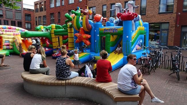 Genieten tijdens laatste kinderfestiviteiten Mercuriuscentrum (Video)