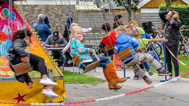 Volop plezier tijdens buurtfeest in Lariks