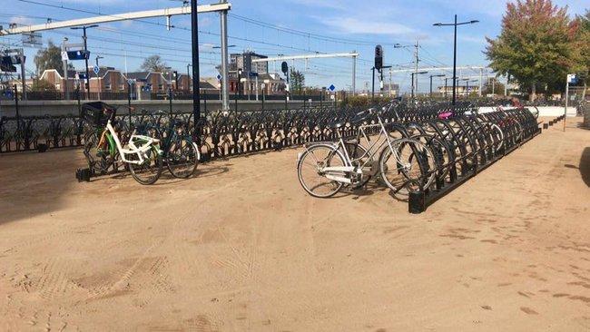 Onbewaakte fietsenstalling bij station Assen geopend