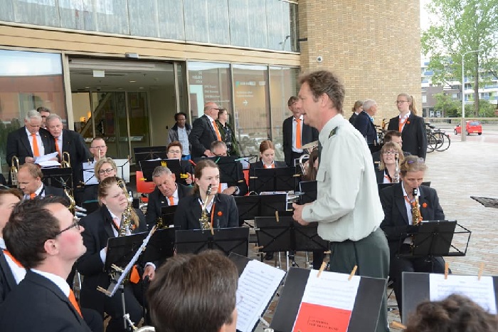 Oranje Assen in voorprogramma Koninklijke Militaire Kapel Johan Willem Friso