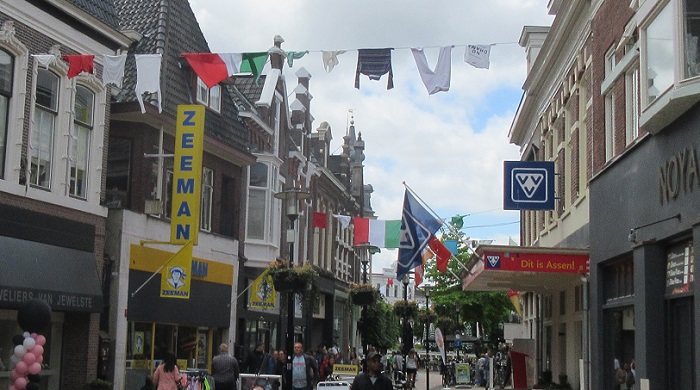 Wasgoed in centrum Assen