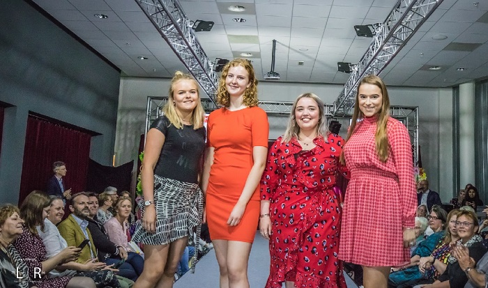 Fotos: Springfashionshow in de Buningzaal 