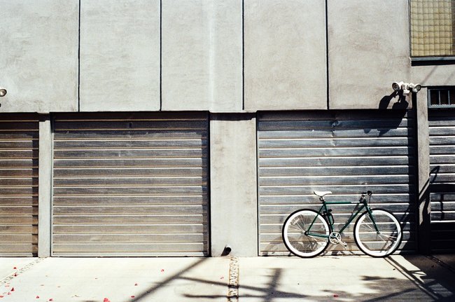 Garages in trek bij inbrekers, hoe zit het met de verzekering?