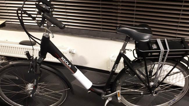 Politie zoekt eigenaar van fiets die vermoedelijk door een strafbaar feit is ontnomen