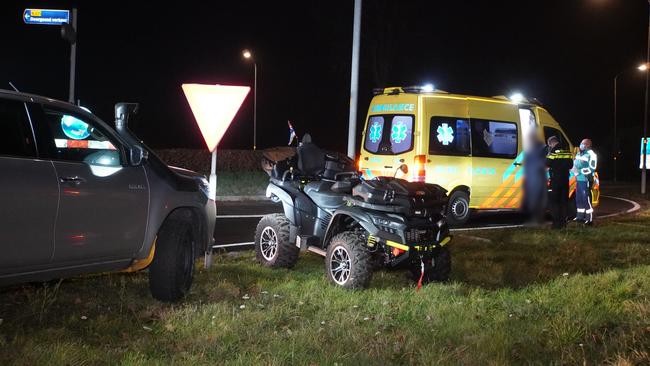 Vrouw raakt gewond bij ongeval met quad (Video)