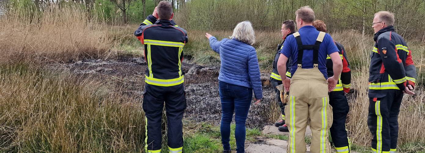 Voor tweede keer stuk riet in brand gestoken bij Het Kleuvenveld in Assen