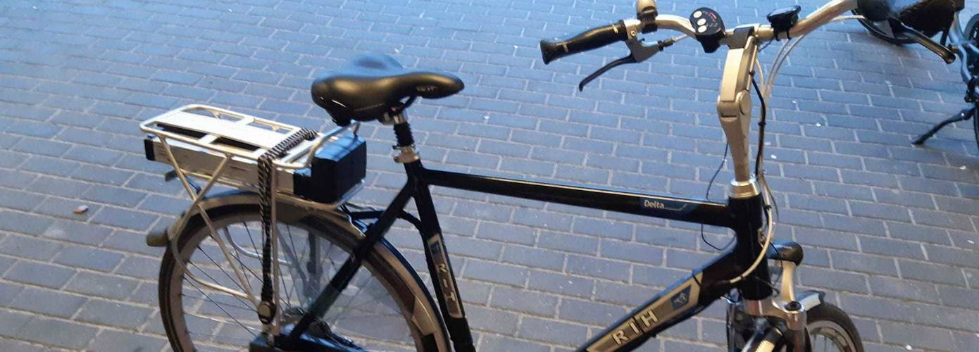 Politie zoekt eigenaar van mogelijk gestolen elektrische fiets in Assen