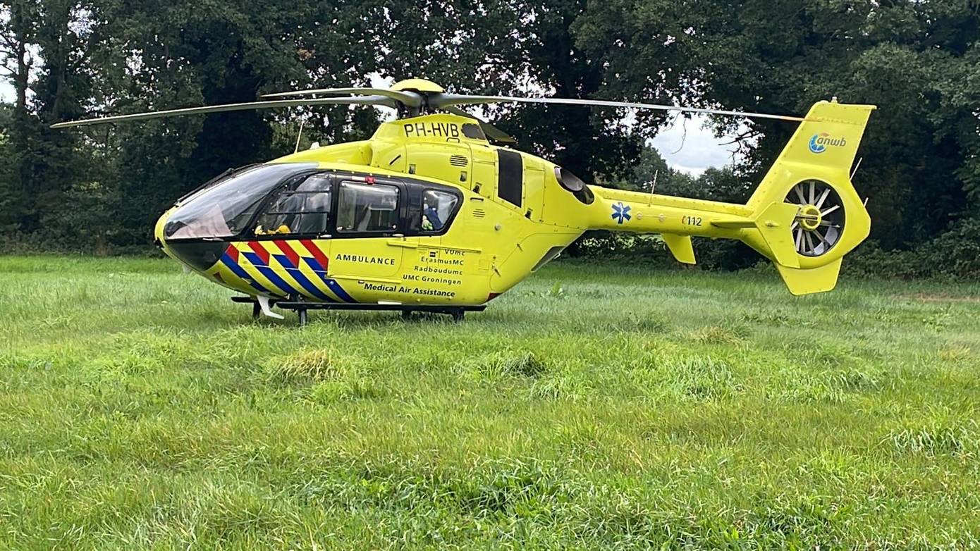 Traumahelikopter landt voor inzet in Assen-Oost