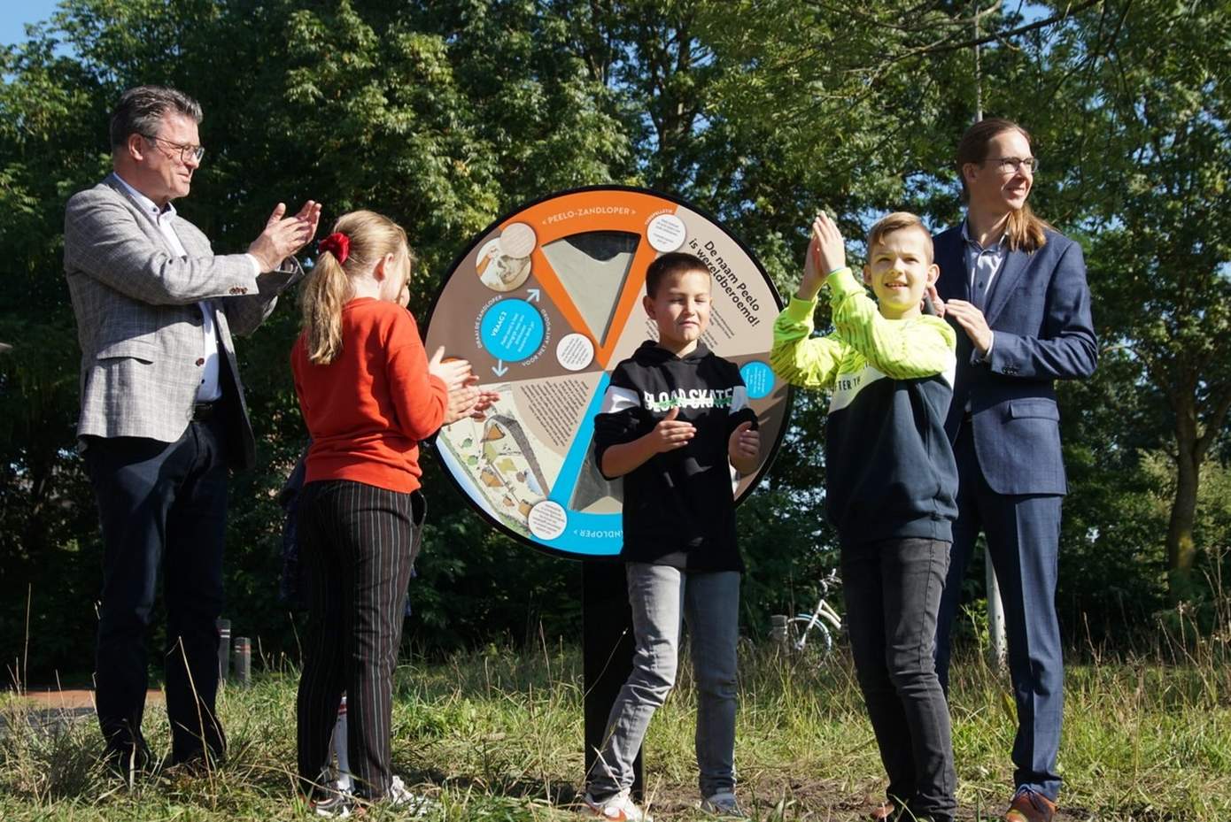 Aardkundig Monument voor wijk Peelo in Assen