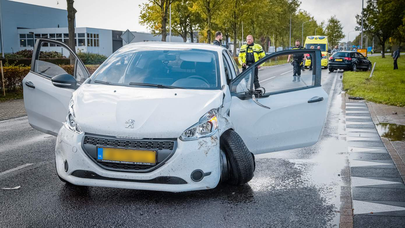 Drie auto's betrokken bij ongeval in Assen