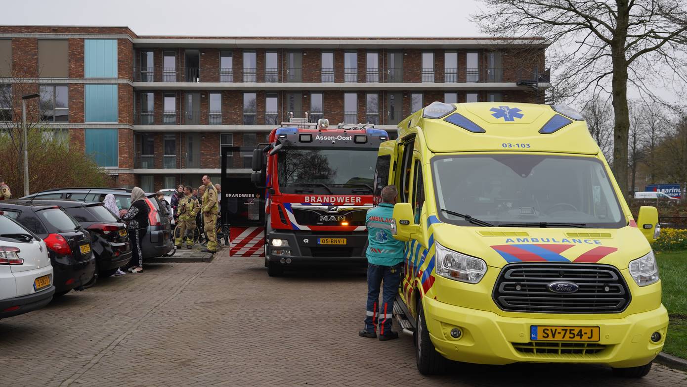 Rookontwikkeling in appartementencomplex door pannetje op vuur in Assen