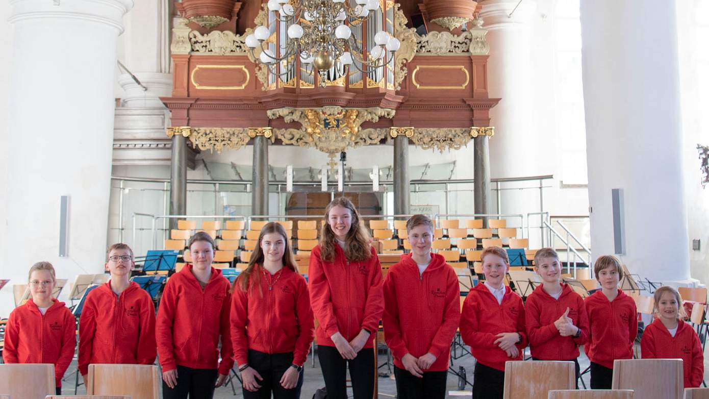 Na succesvolle uitvoeringen van Matthäus Passion behoefte aan meer zangers bij Koorschool Drenthe.