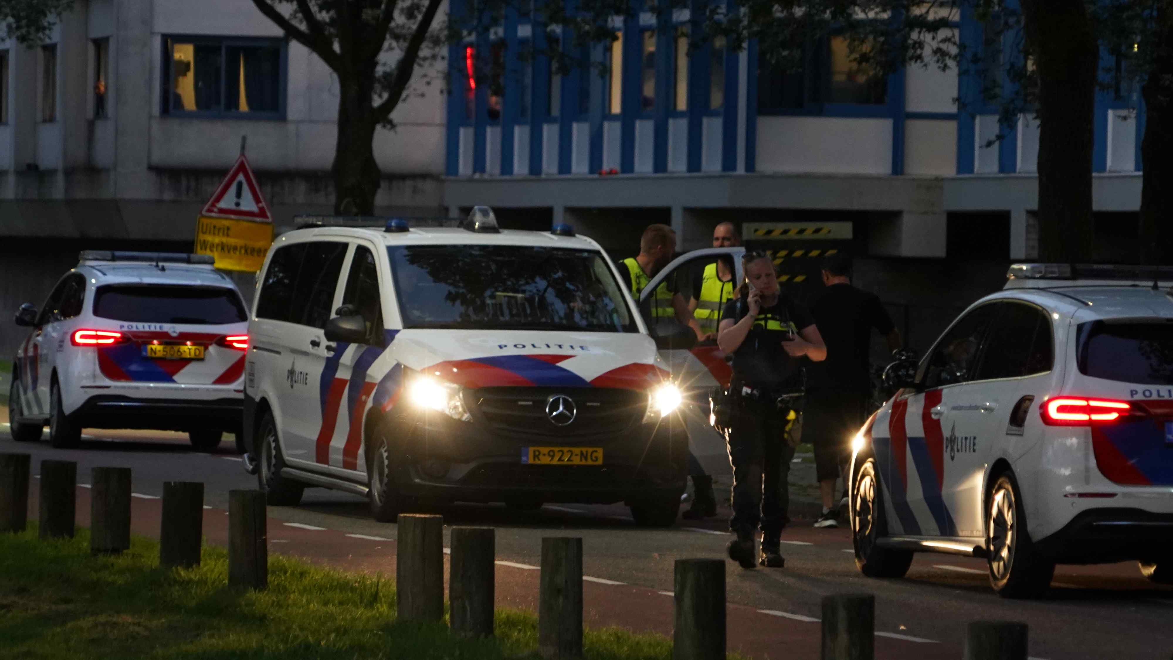 Politie groots ingezet voor conflict bij AZC Schepersmaat