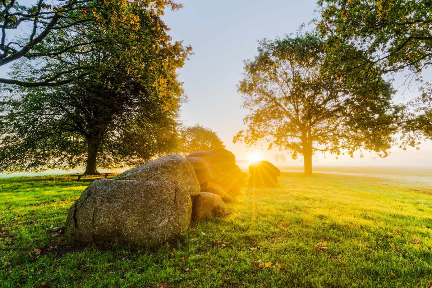 Dag van het Hunebed zet Drentse monumenten in de schijnwerpers