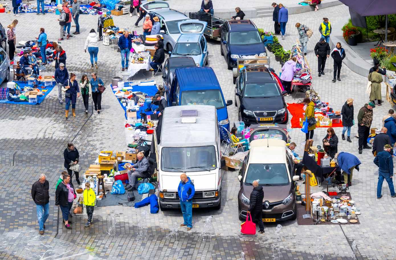 Koopzondag op 25 augustus met kofferbakverkoop op Koopmansplein