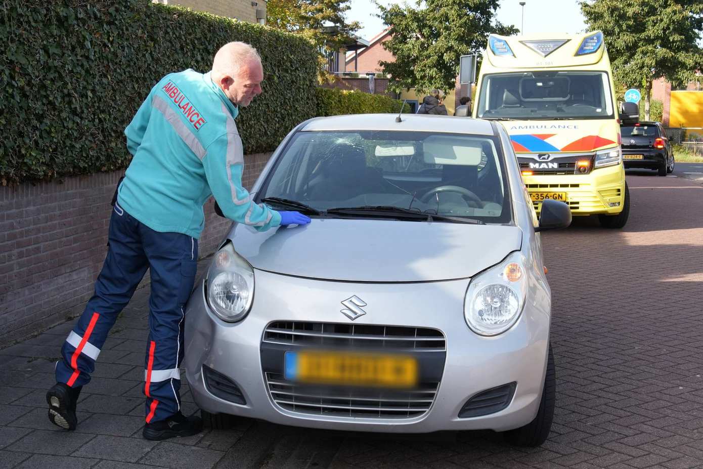 Fietsster raakt gewond bij ongeval met auto