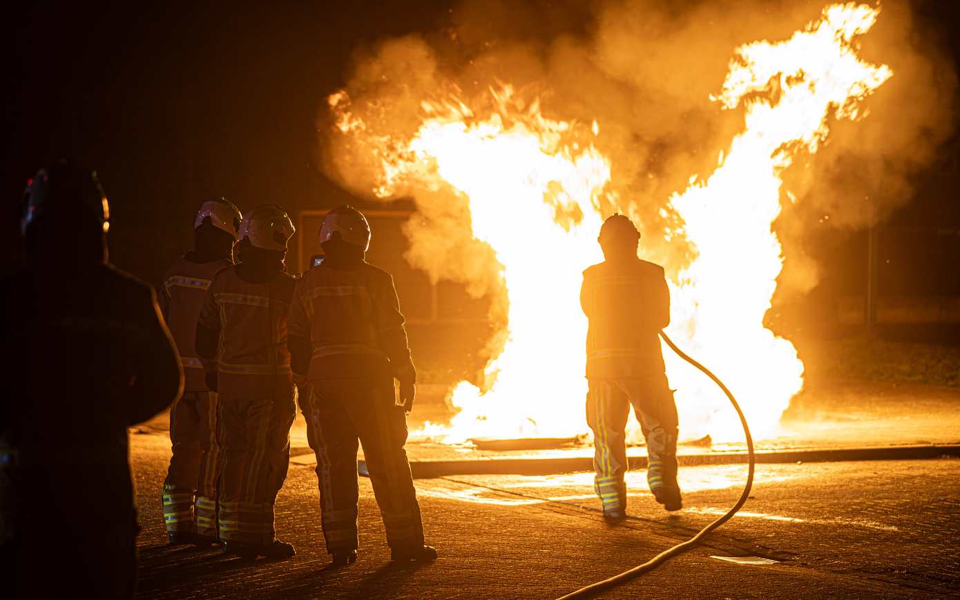 Opnieuw containers in brand gestoken in Asser wijk Baggelhuizen