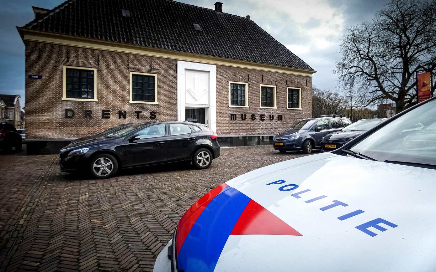 Vrouwelijke verdachte Drentse kunstroof mag onderzoek in vrijheid afwachten