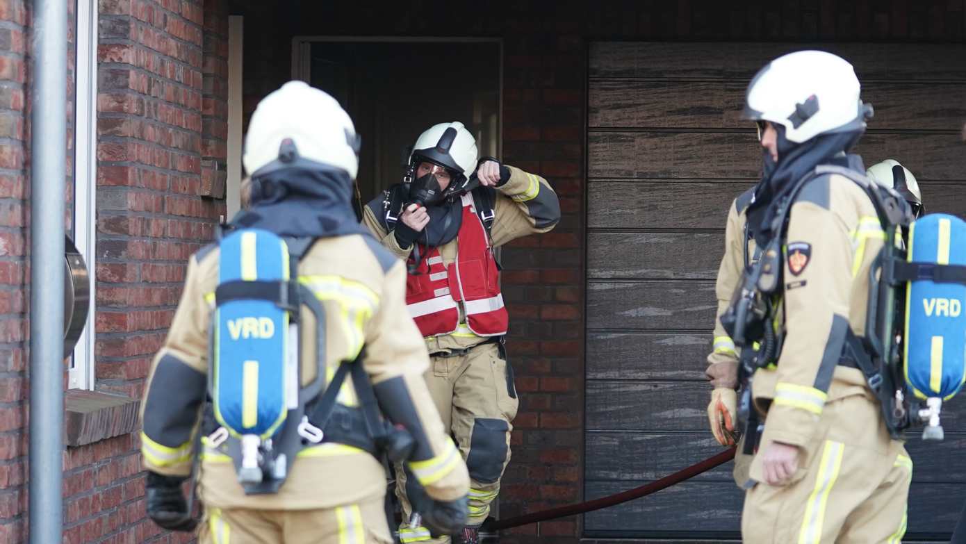 Brand in garage van woning door kluswerkzaamheden in Assen